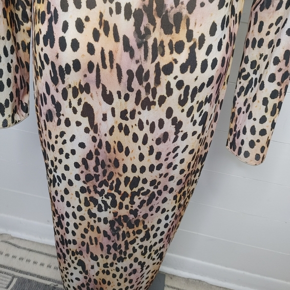 Good American Cheetah Mesh Midi Dress Size 2XL (5) - Picture 9 of 14